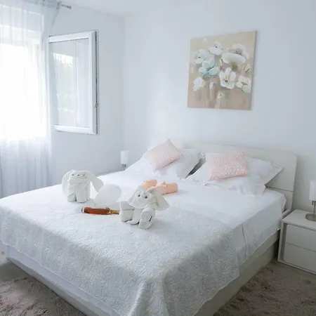 Apartment Navi