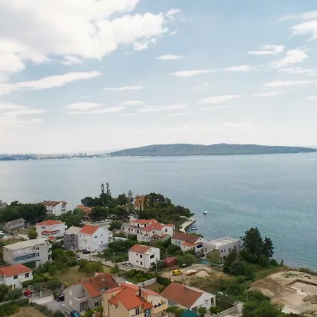 Apartman Navi *